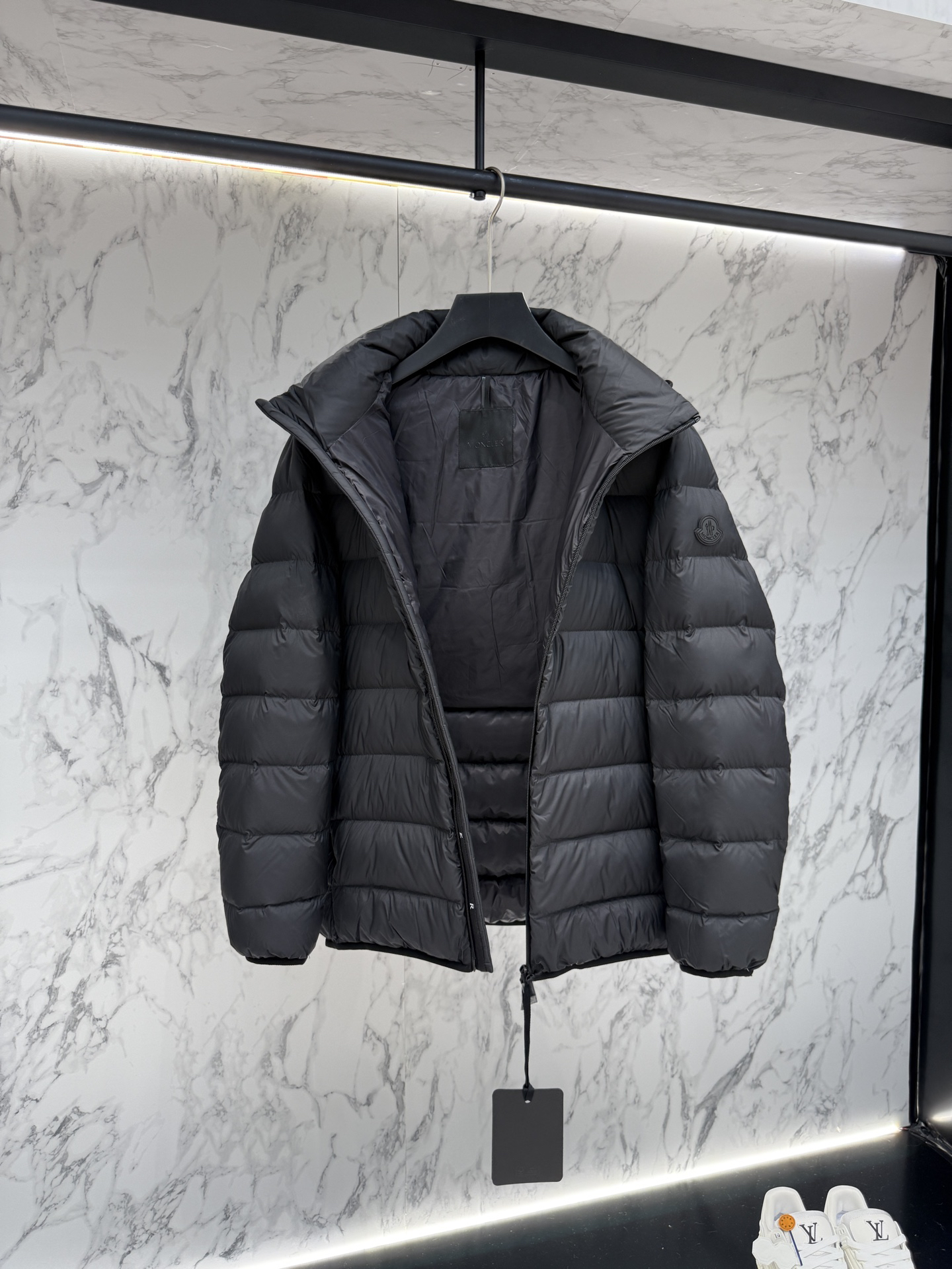 モンクレール「Moncler」2025年秋冬新作 ダウンジャケット