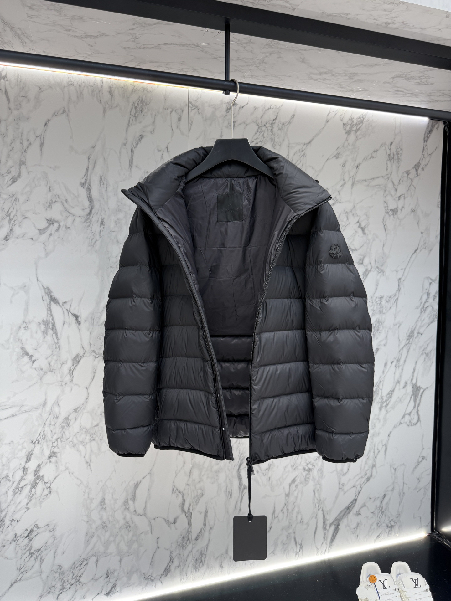 モンクレール「Moncler」2025年秋冬新作 ダウンジャケット