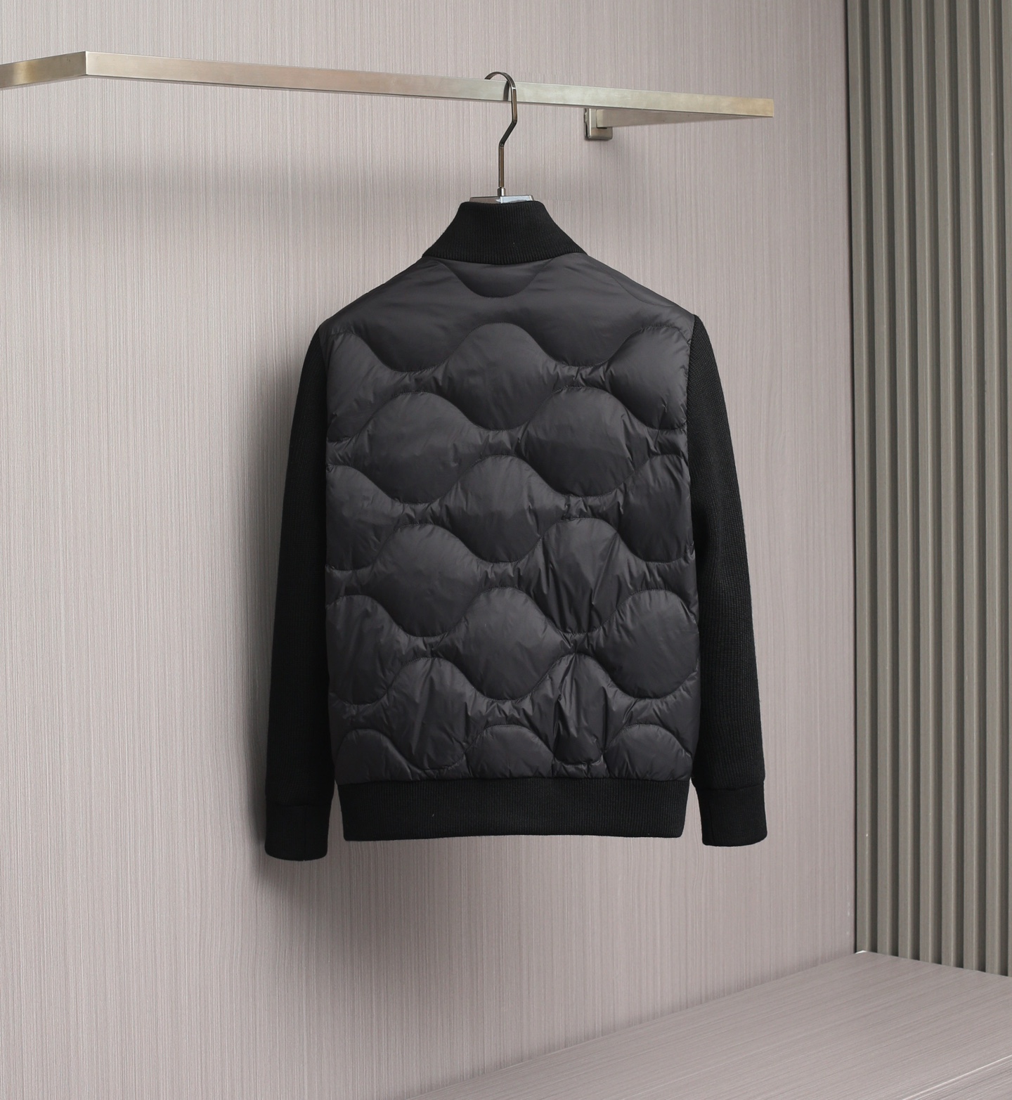モンクレール「Moncler」2025年秋冬新作 ダウンジャケット