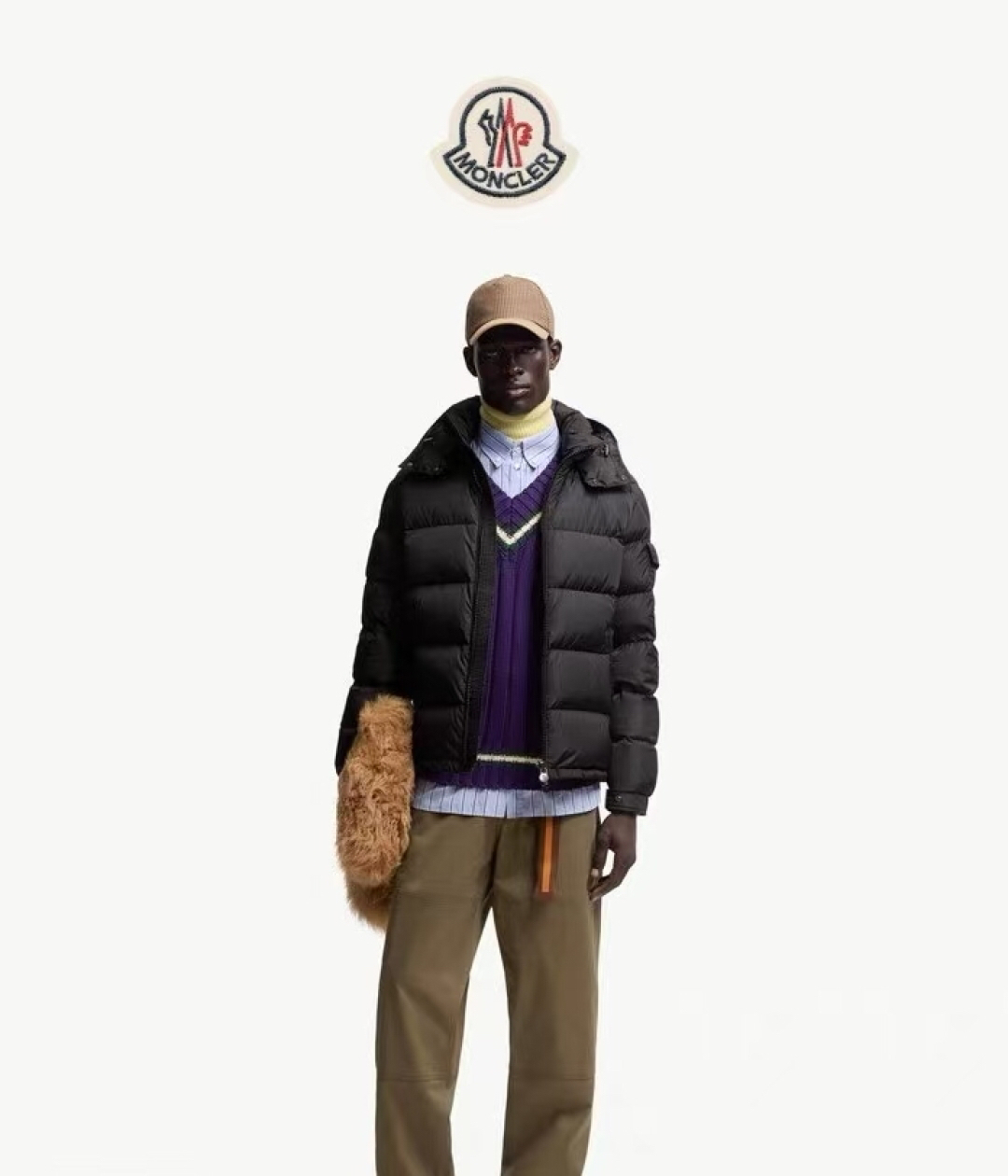 モンクレール「Moncler」Maya Mat ダウンジャケット