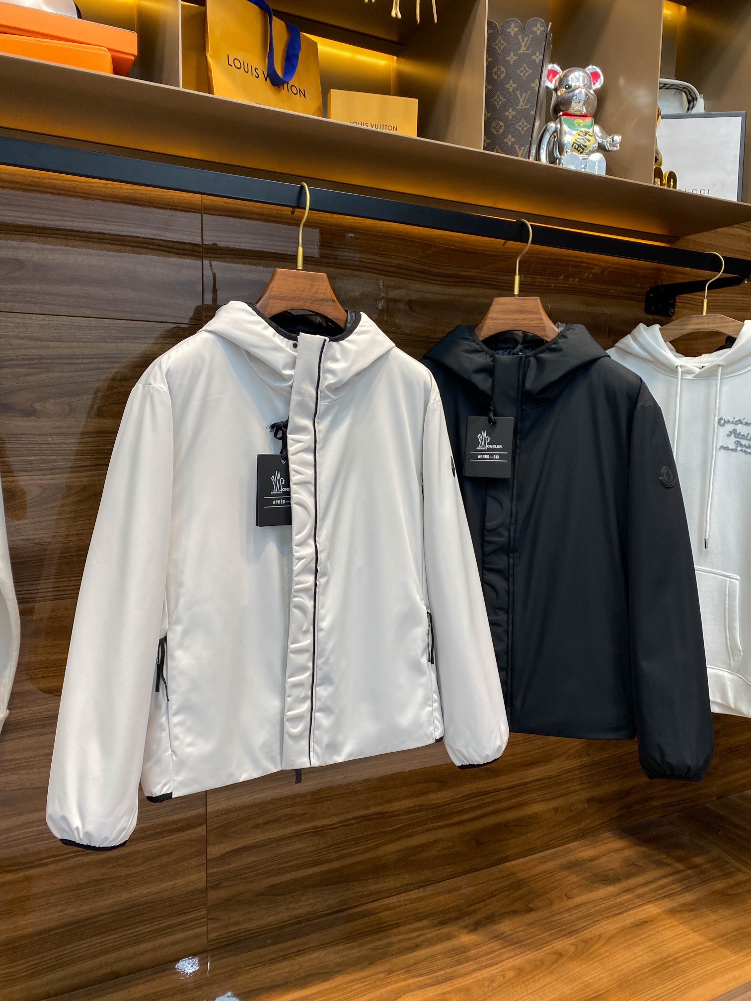 モンクレール「Moncler」Polset フード付きダウンジャケット
