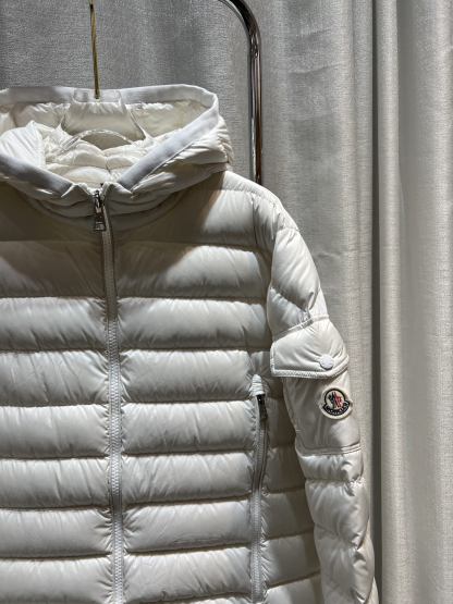 モンクレール「Moncler」Galion ライトダウンジャケット