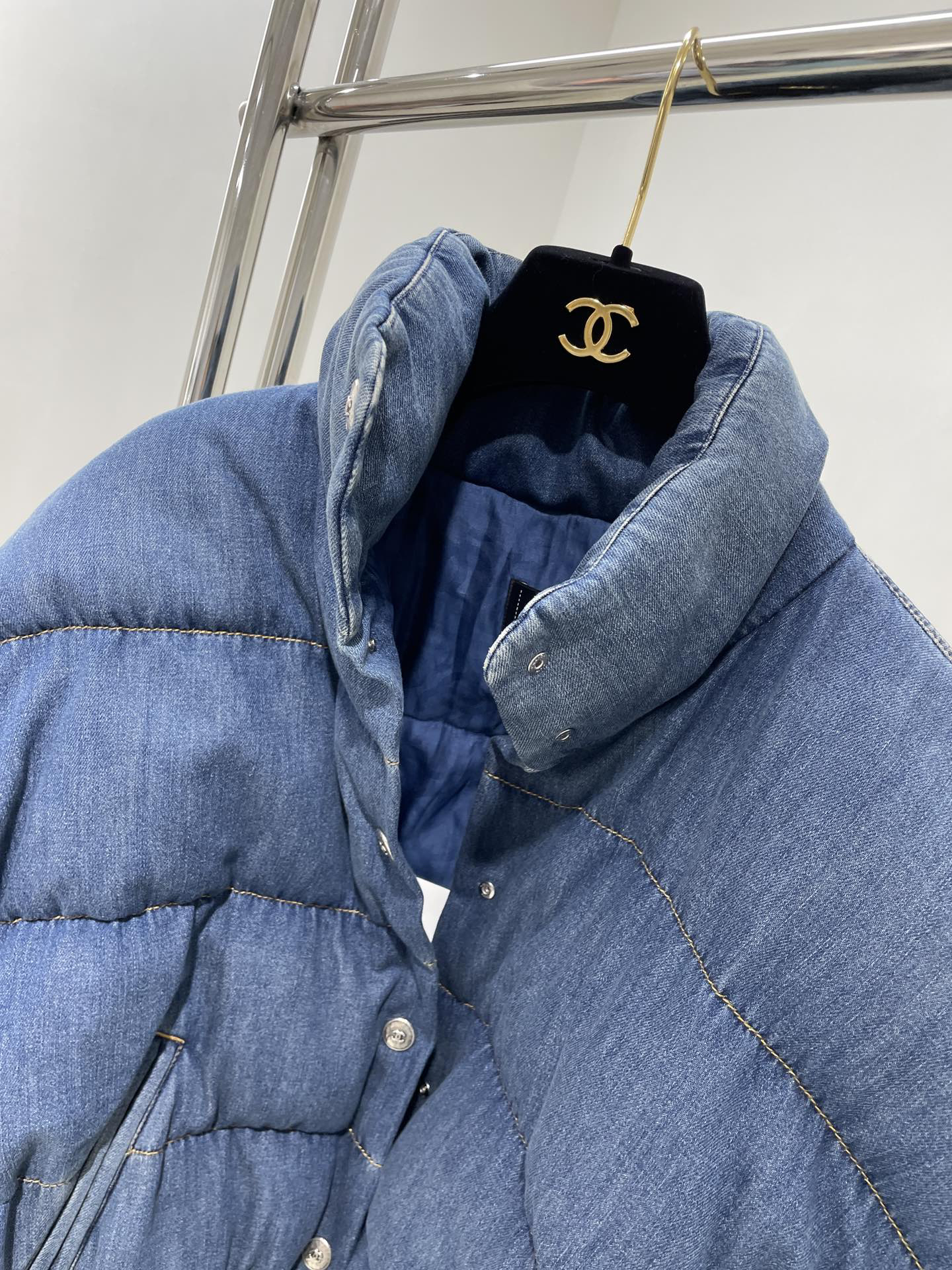 シャネル「Chanel」Coco Neige デニム キルトド ジャケット