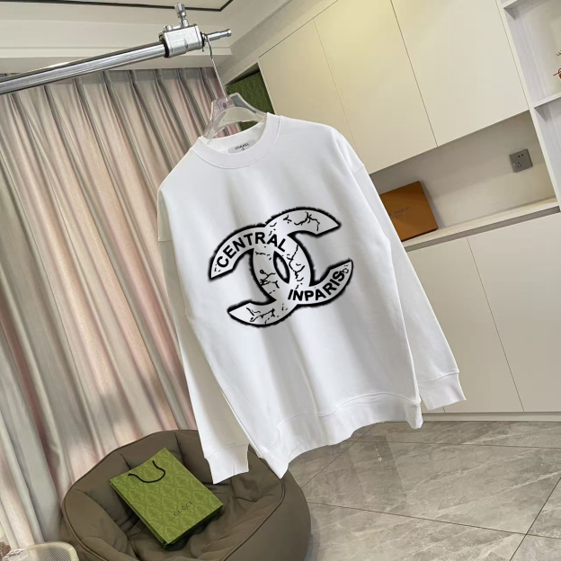 シャネル「Chanel」ダブルC ロゴ プリント スウェットシャツ