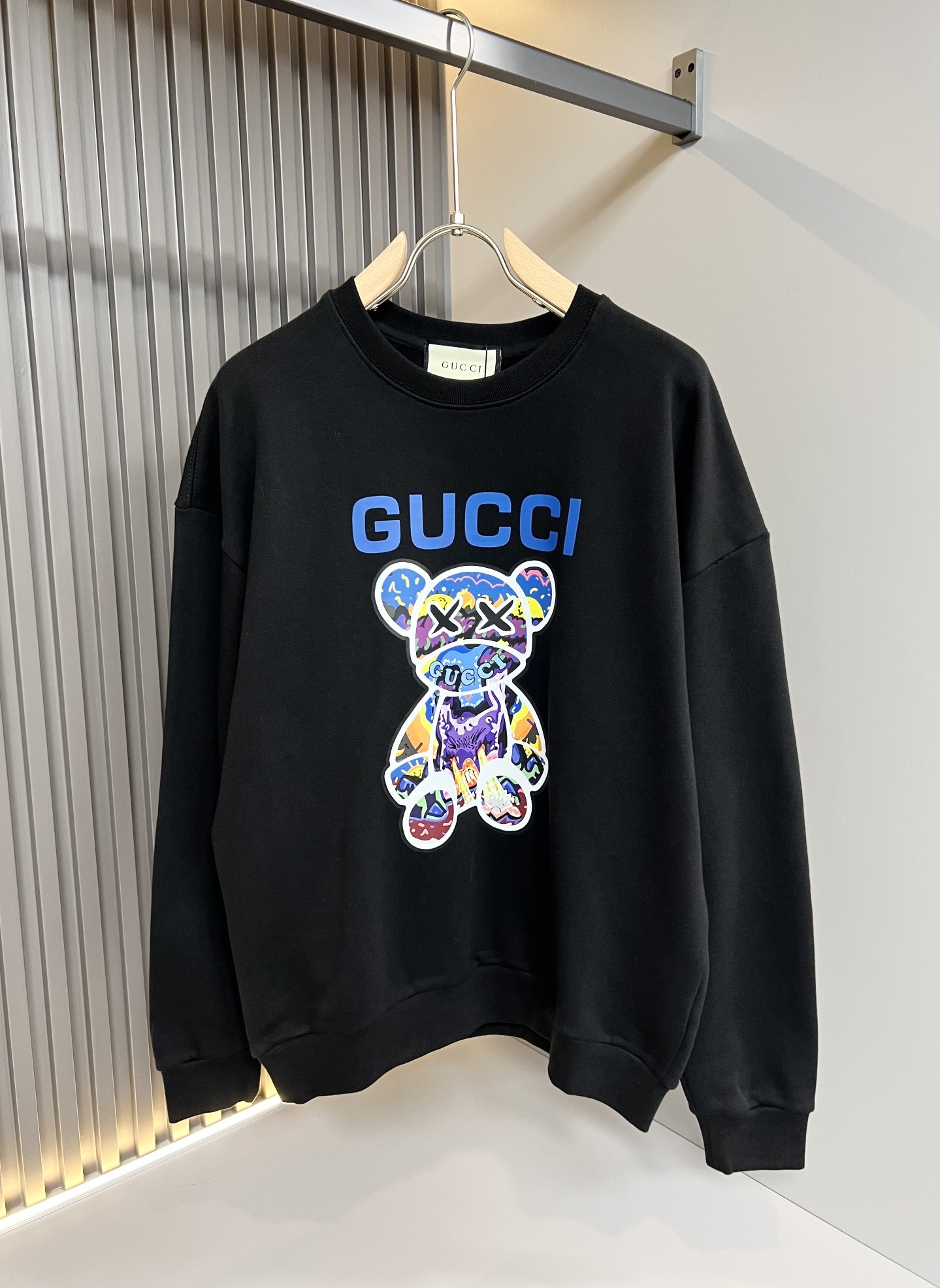 グッチ「Gucci」ユニセックス デジタルプリント ラウンドネック スウェットシャツ