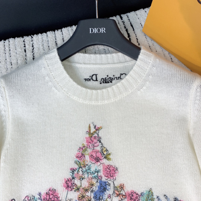 ディオール「Dior」エトワール ニット セーター