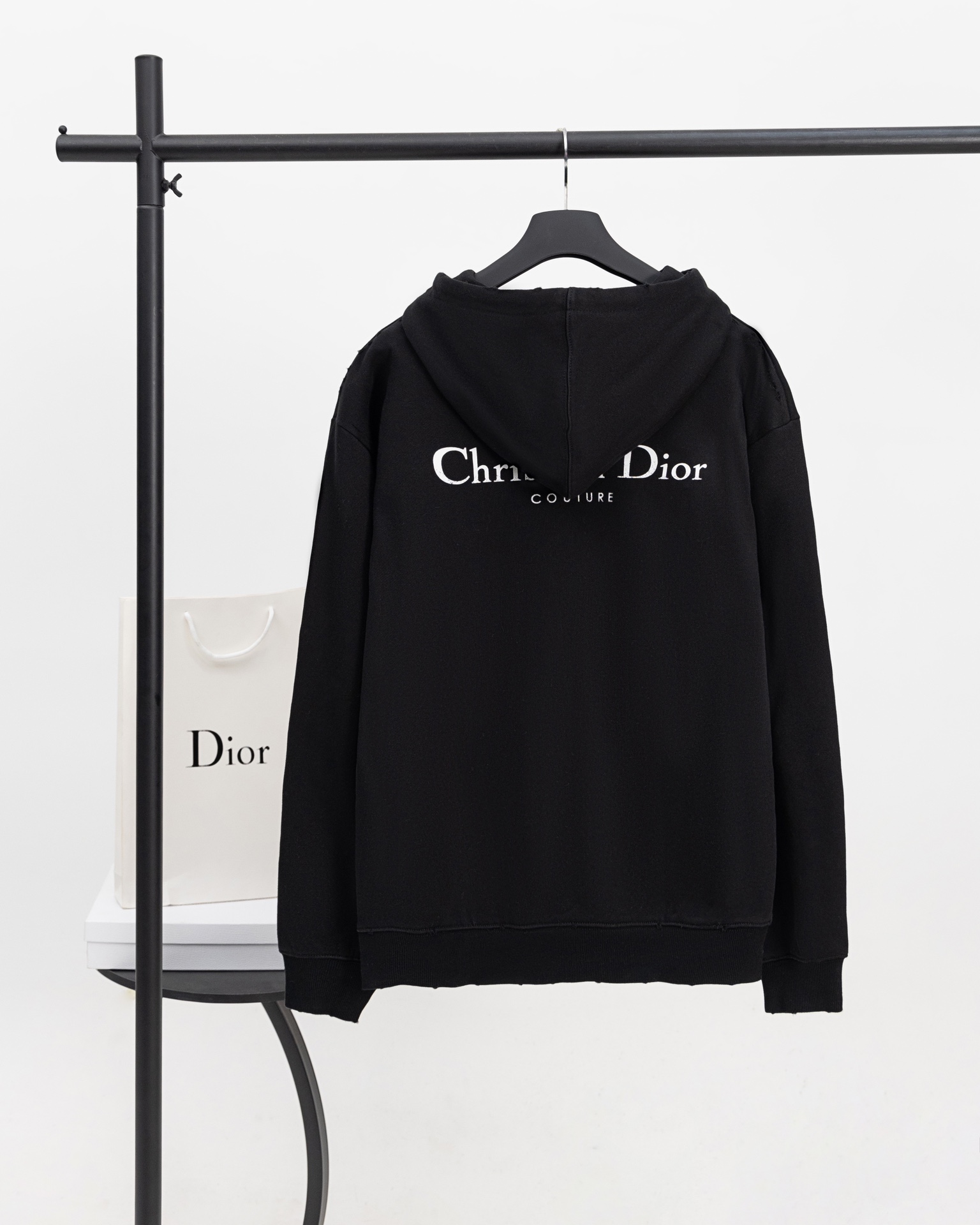 ディオール「Dior」ESSENTIALS フーディ