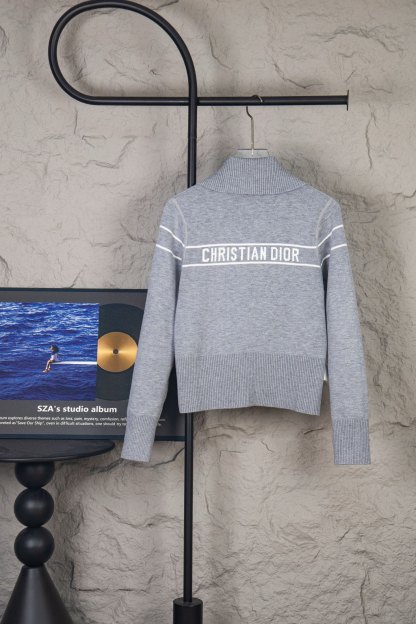 ディオール「Dior」リバーシブル カシミヤ モノグラム プルオーバー