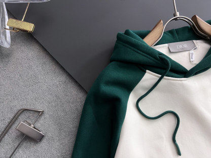 ディオール「Dior」 ヘビーウェイト フード付きスウェットシャツ