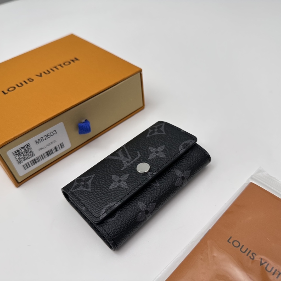 ルイ・ヴィトン「Louis Vuitton」キーケース ミュルティクレ 6