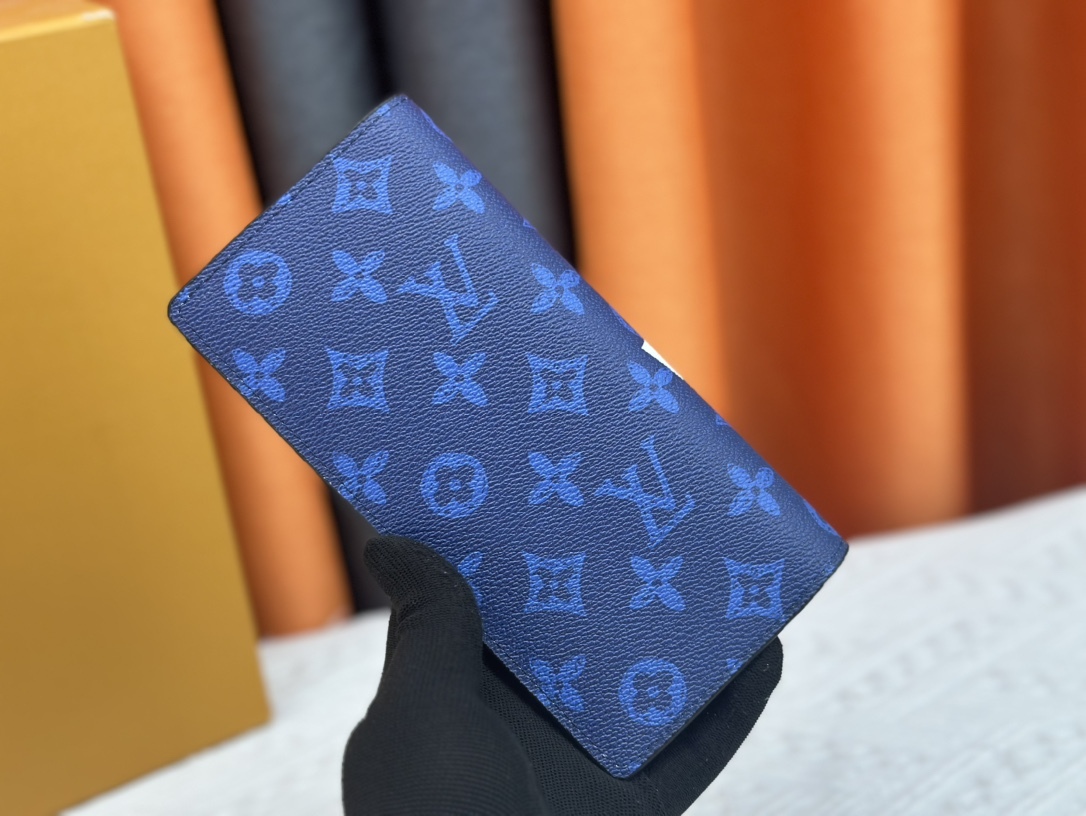 ルイ・ヴィトン「Louis Vuitton」LV エブリデイのポルトフォイユ･ブラザ