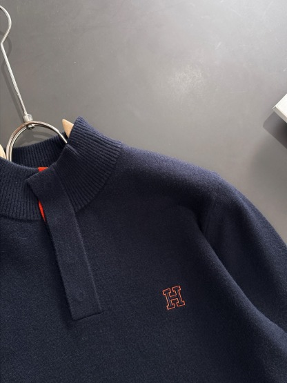 エルメス「Hermès」エンブレム ロゴ ニット セーター