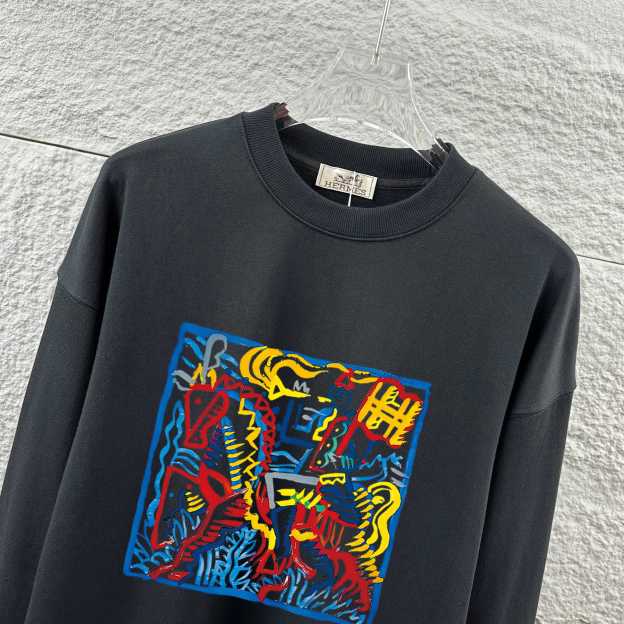エルメス「Hermès」グラフィティ ホース プルオーバー スウェットシャツ