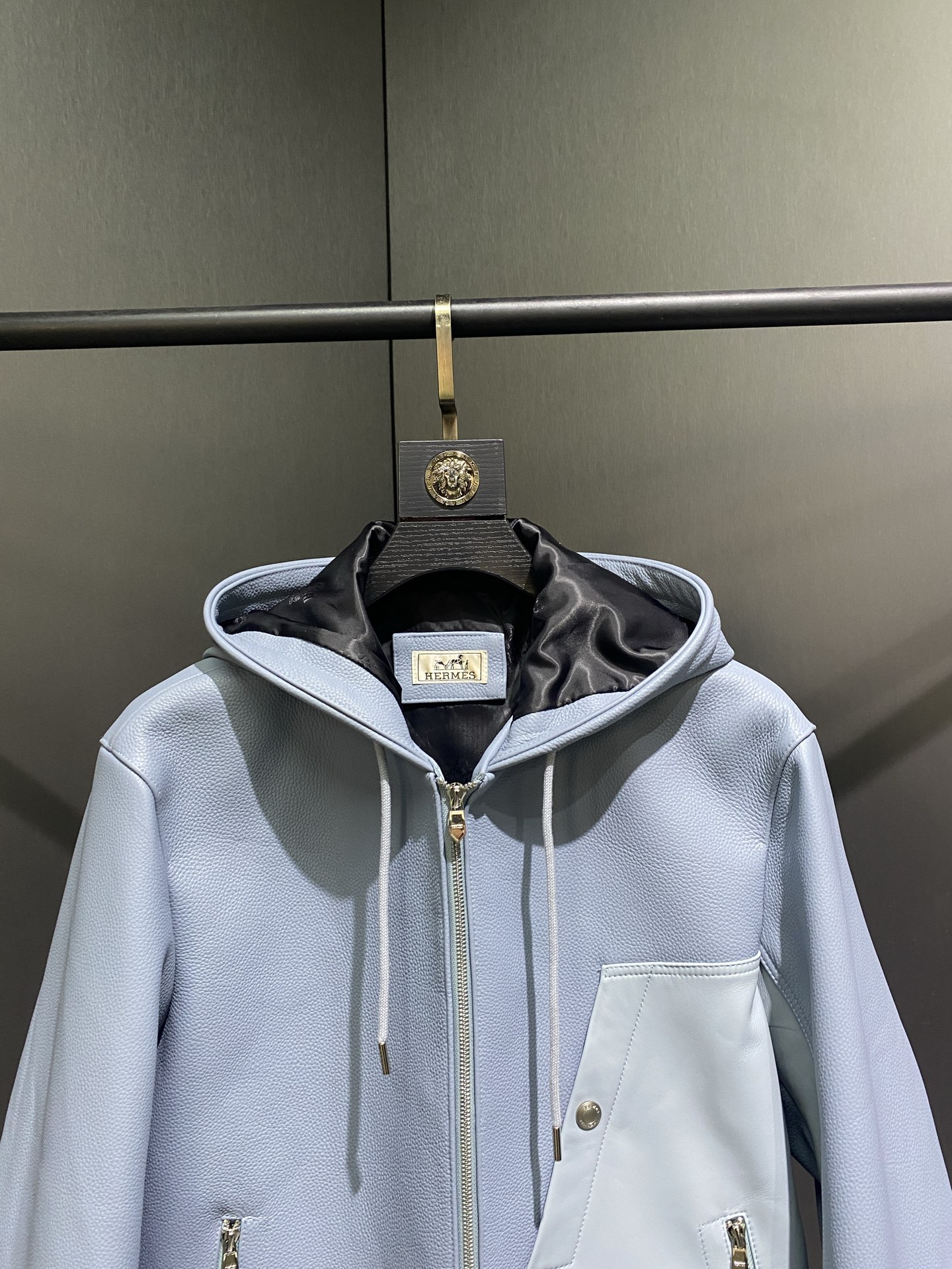 エルメス「Hermès」トップレザー フーデッド ジャケット