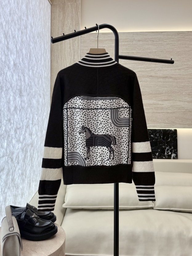 エルメス「Hermès」ウール カーディガン