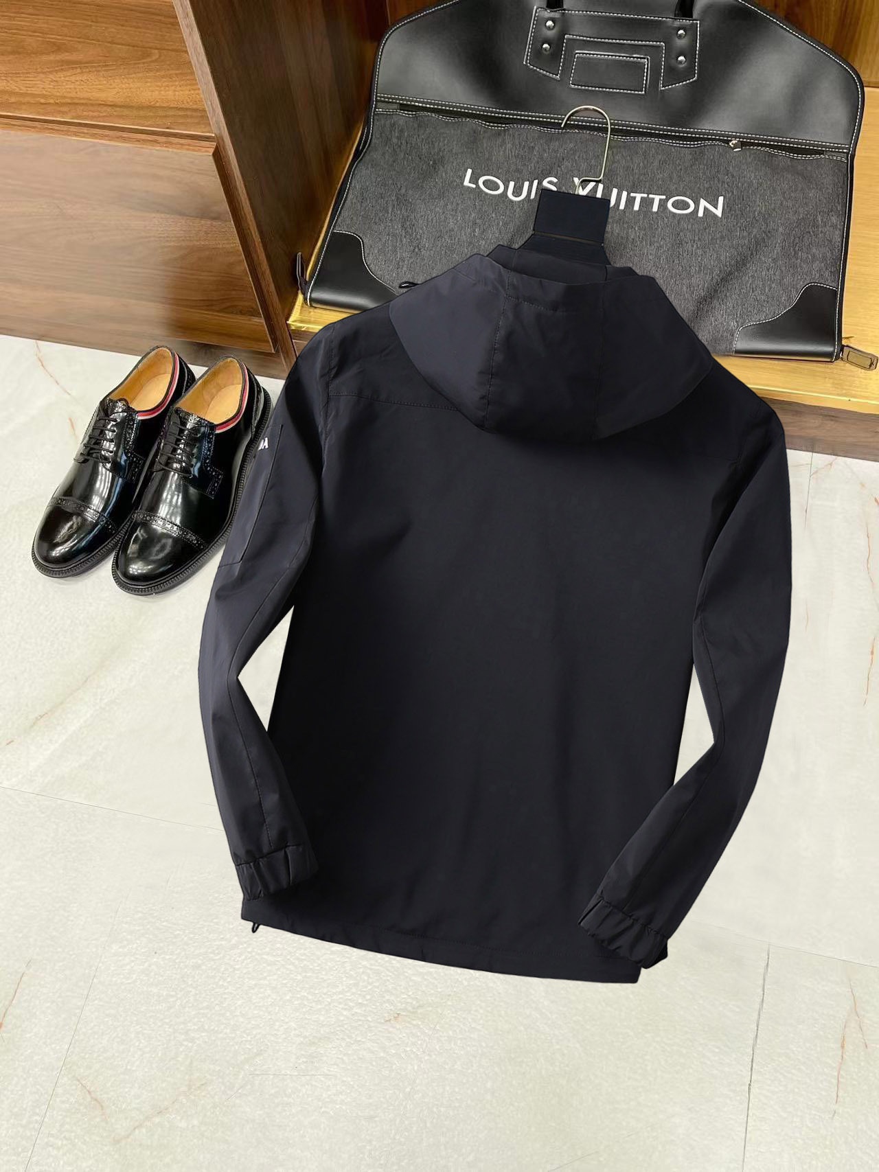 プラダ「Prada」テクニカル ジャケット