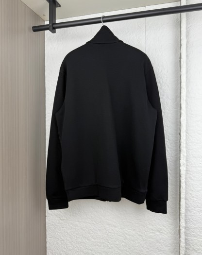 プラダ「Prada」テクニカル ジャケット