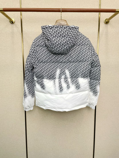 ディオール「Dior」スタンドカラー ジャカード キルト ダウン ジャケット