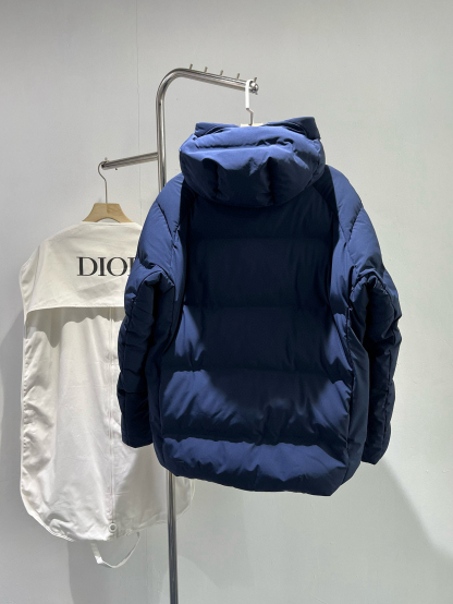 ディオール「Dior」スタンドカラー ジャカード キルト ダウン ジャケット