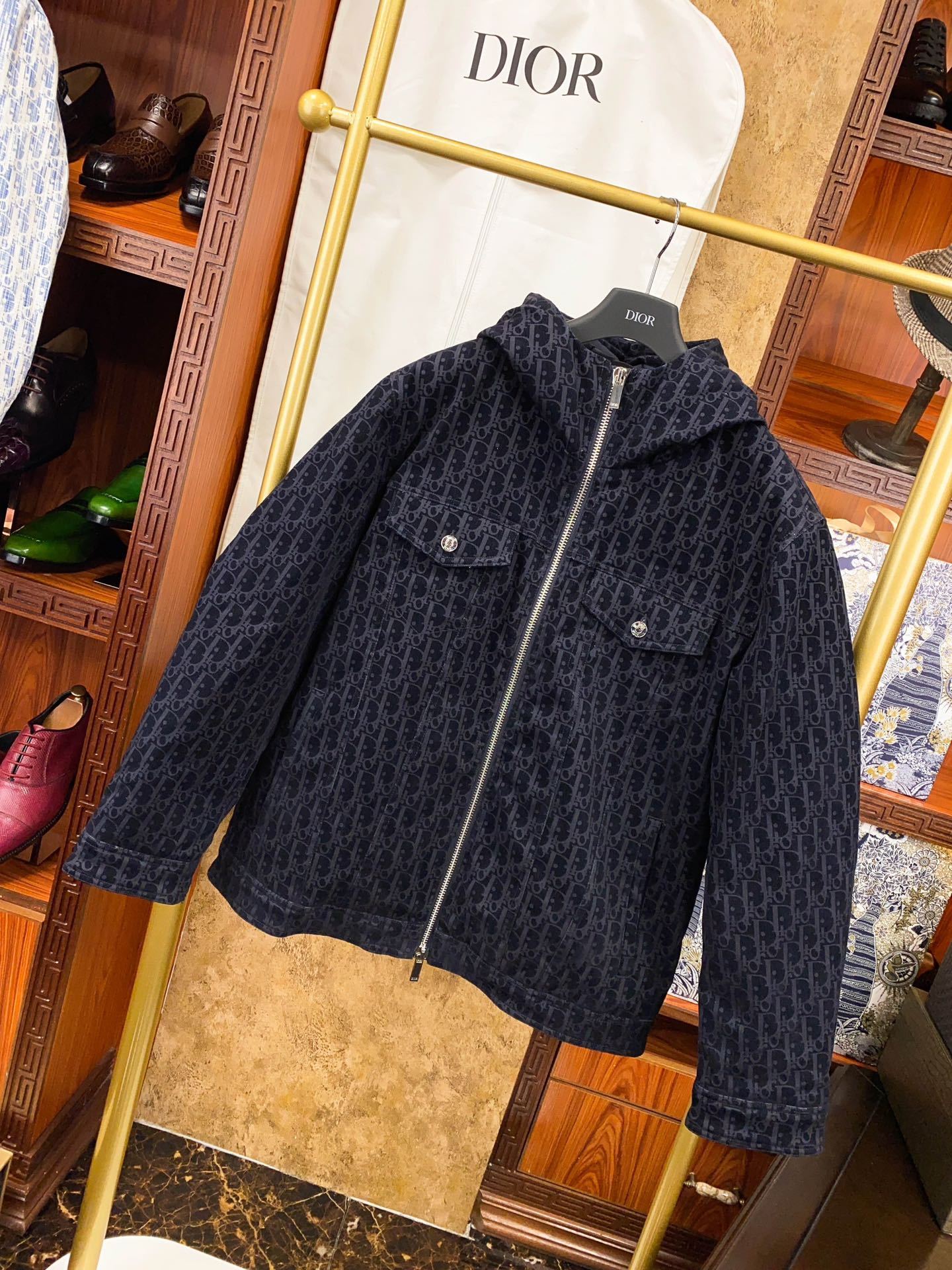 ディオール「Dior」OBLIQUE ダウンフード付きジャケット