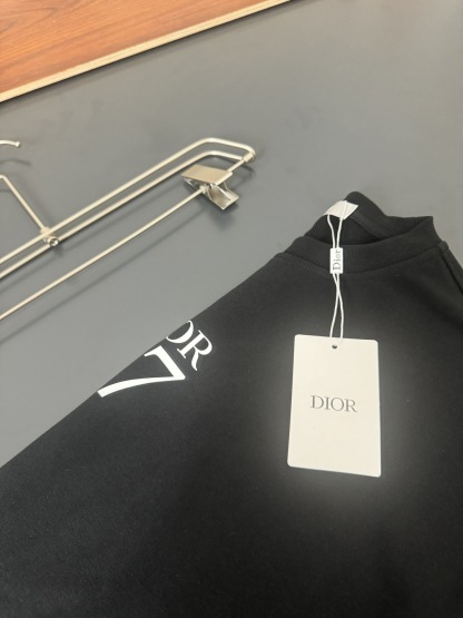 ディオール「Dior」エンブレム ロゴ プルオーバー スウェットシャツ 