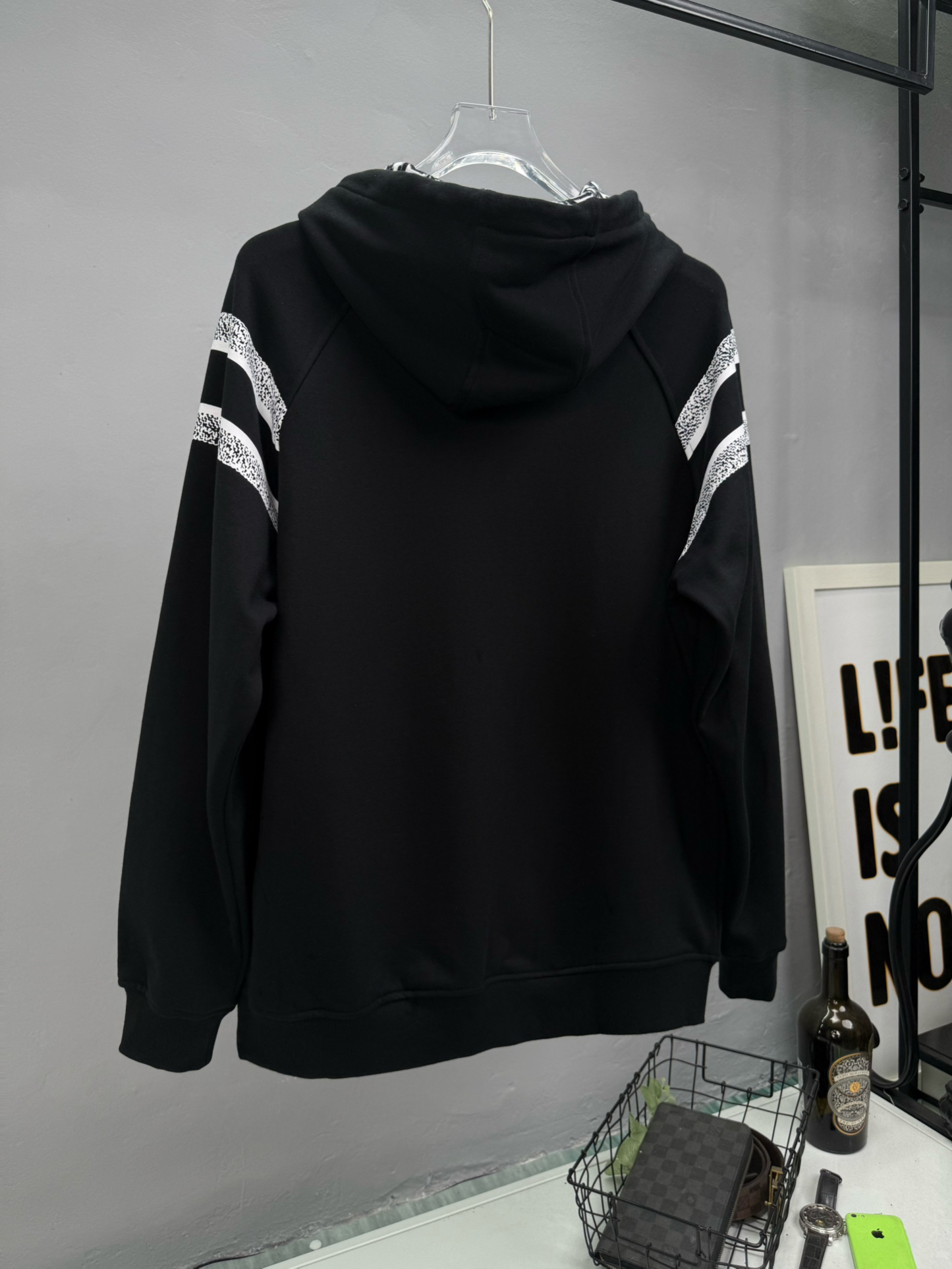 ディオール「Dior」CD ICON フーディ