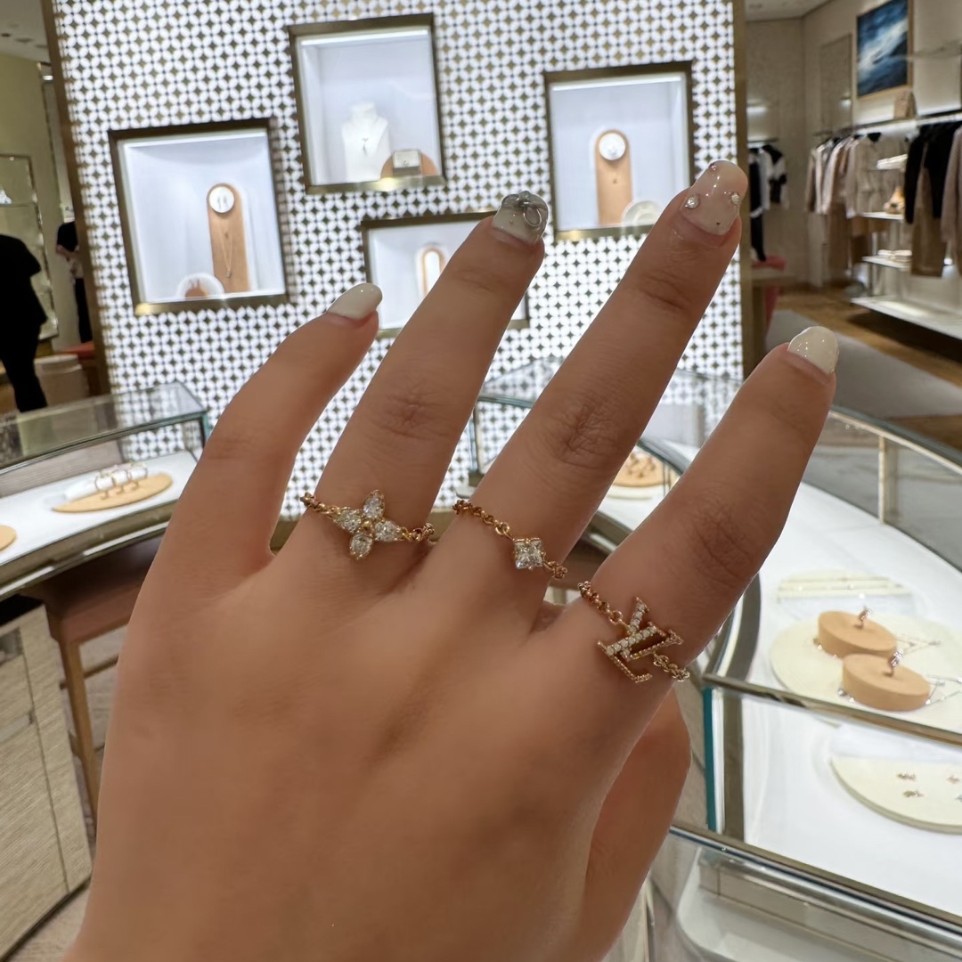 ルイ・ヴィトン「Louis Vuitton」Diamonds モノグラムフラワーモチーフ リング