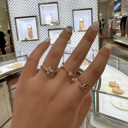 ルイ・ヴィトン「Louis Vuitton」Diamonds モノグラムフラワーモチーフ リング