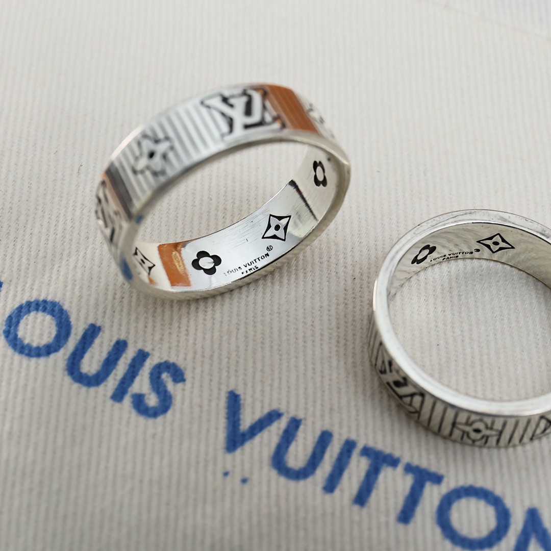 ルイ・ヴィトン「Louis Vuitton」Mosaic Chain リング