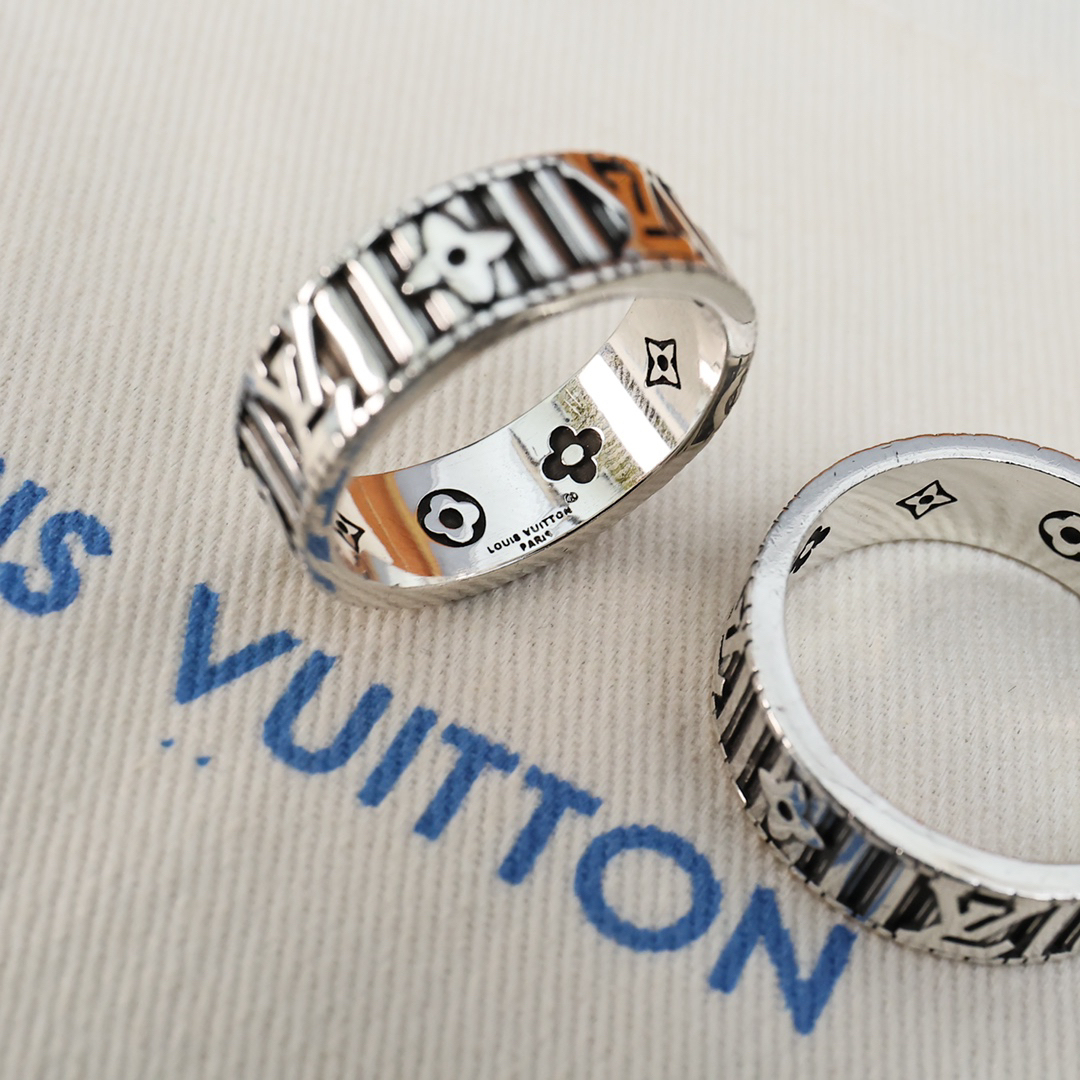 ルイ・ヴィトン「Louis Vuitton」Mosaic Chain リング