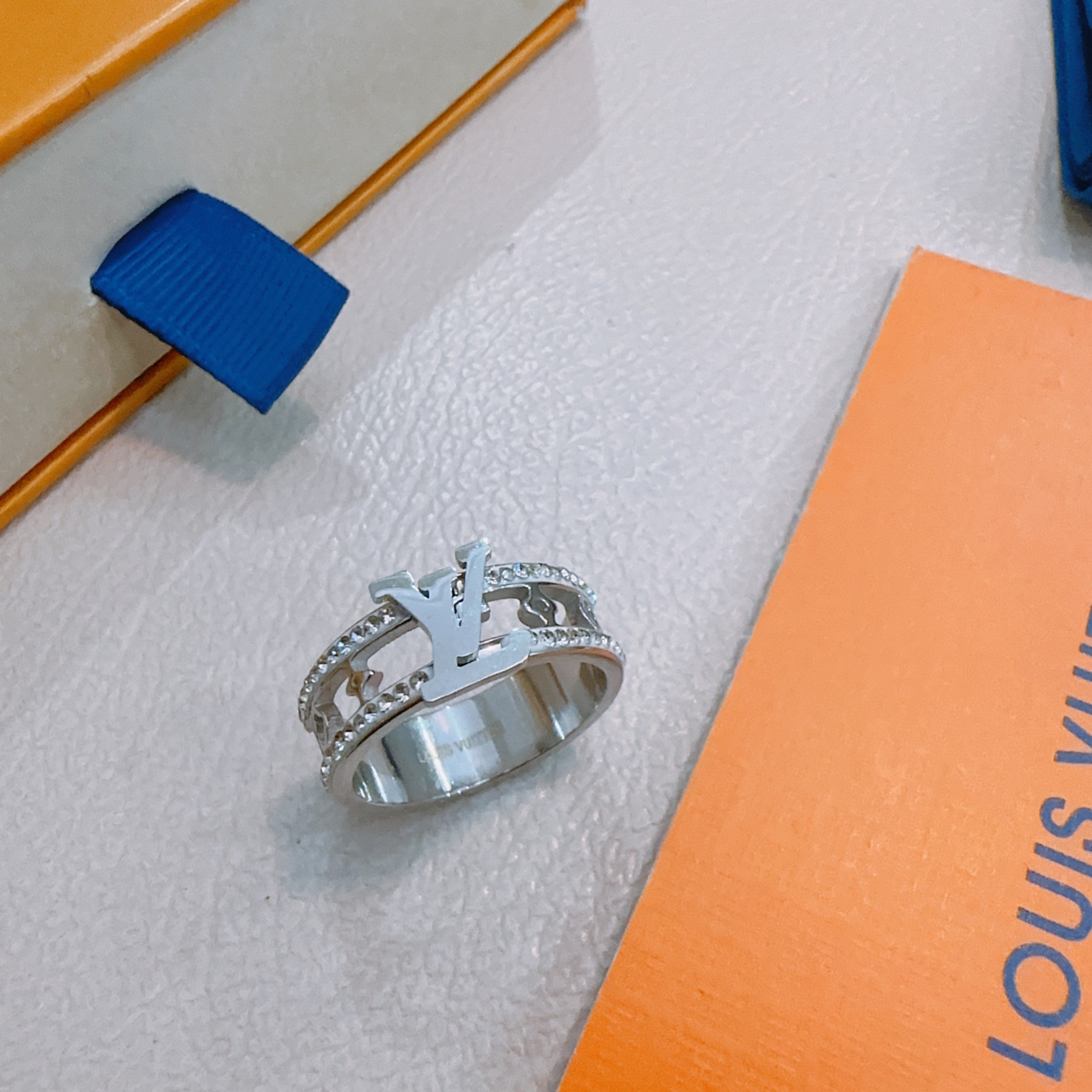 ルイ・ヴィトン「Louis Vuitton」Mosaic Thin Ringリング