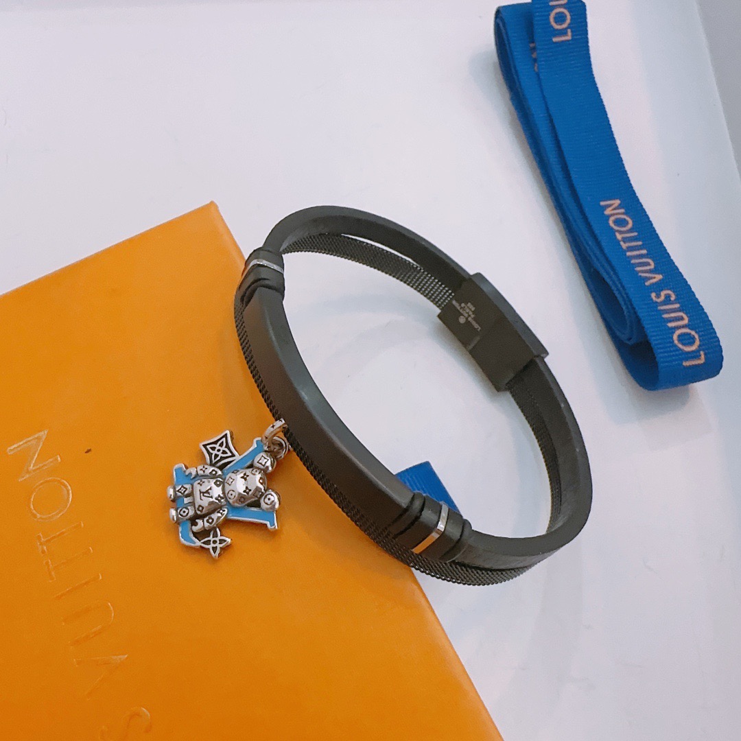 ルイ・ヴィトン「Louis Vuitton」RECYCLED ブレスレット