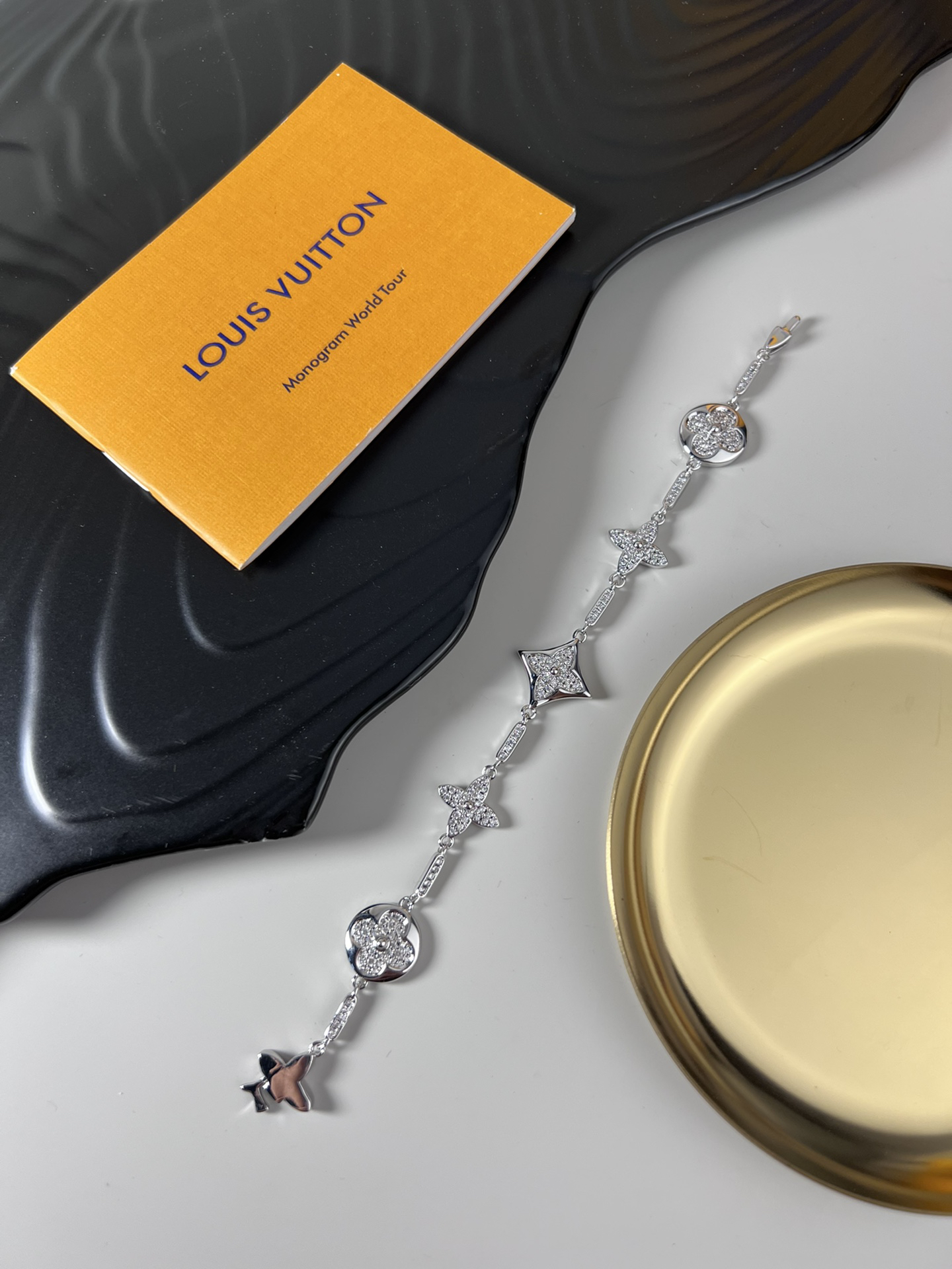 ルイ・ヴィトン「Louis Vuitton」Le Damier de Louis Vuitton ブレスレット