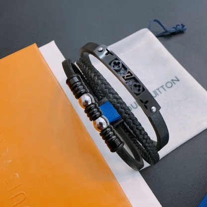 ルイ・ヴィトン「Louis Vuitton」クラシック レザーコード ブレスレット