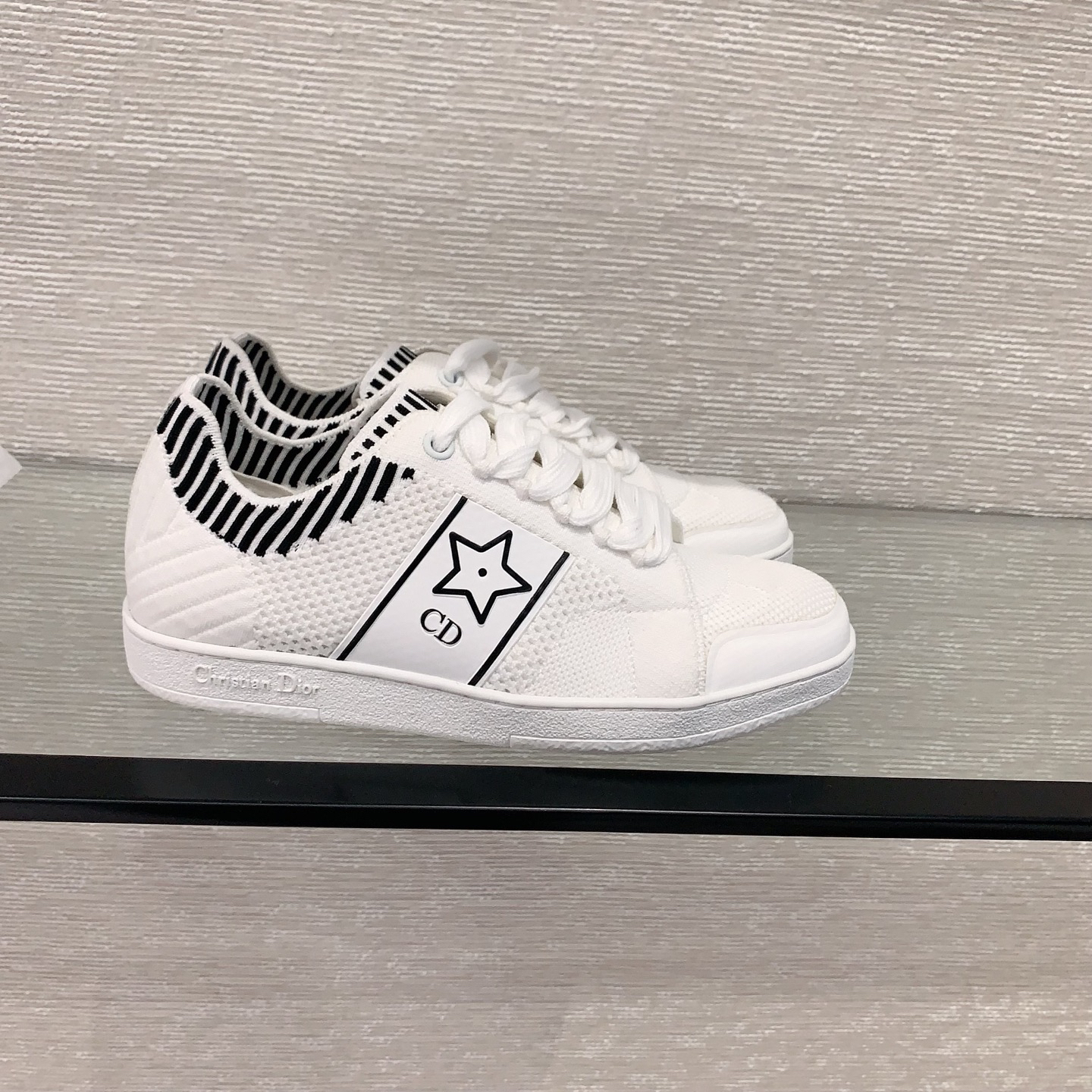 ディオール「Dior」2025 春夏 新作 コレクションスター スニーカー
