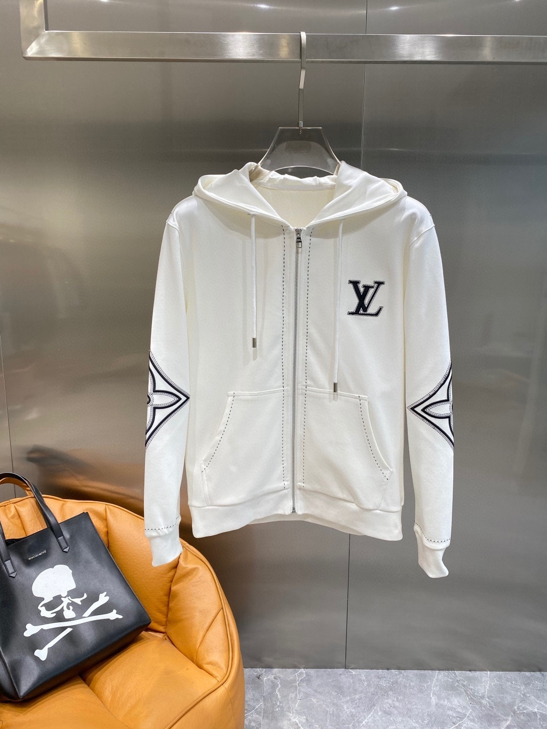 ルイ・ヴィトン「Louis Vuitton」2025 秋冬コレクション トレーナーセットアップ 