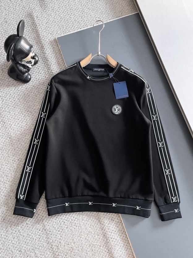 ルイ・ヴィトン「Louis Vuitton」2025秋冬 メンズ スポーツウェア セットアップ