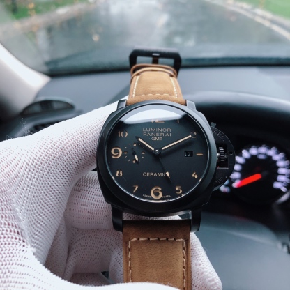 パネライ「Panerai」ルミノール マリーナ 1950 3デイズ GMT オートマティック 44mm