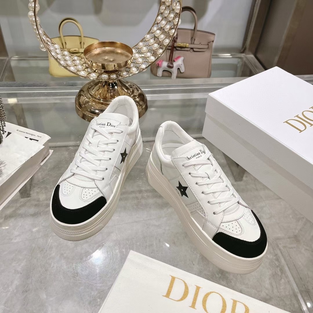 ディオール「Dior」プラットフォーム ホワイト スニーカー 2025 新作
