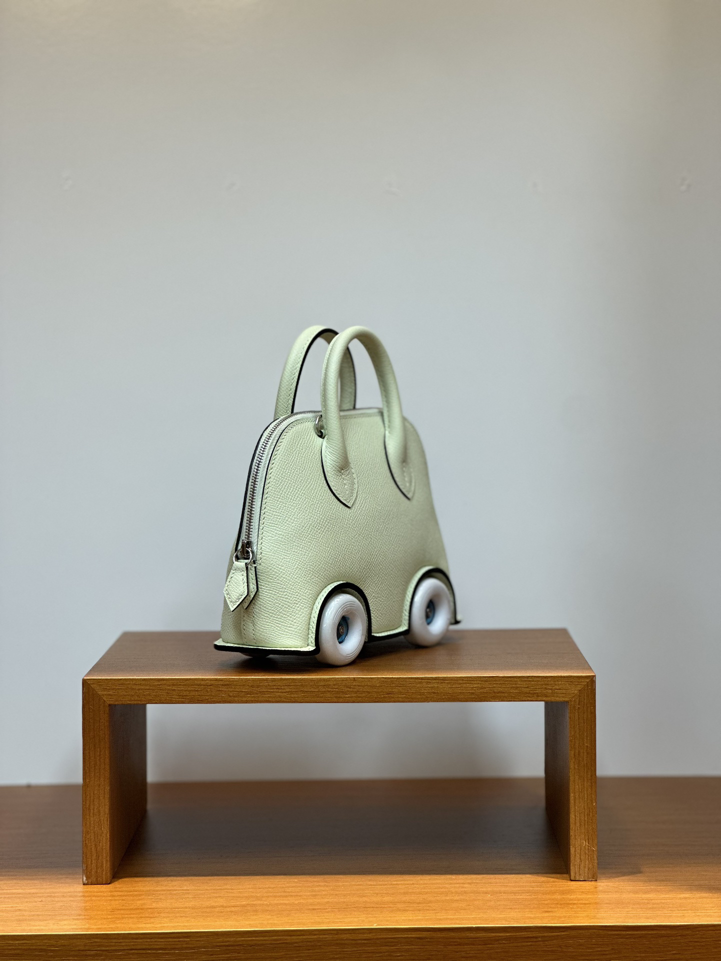 エルメス「Hermès」ボリド オン ホイールズ ミニ バッグ