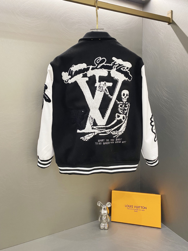 ルイ・ヴィトン「Louis Vuitton」エンブロイダリー ベースボールジャケット