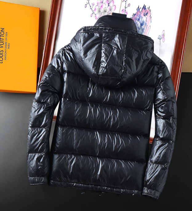 モンクレール「Moncler」Grenoble 2025秋冬ダウンジャケット