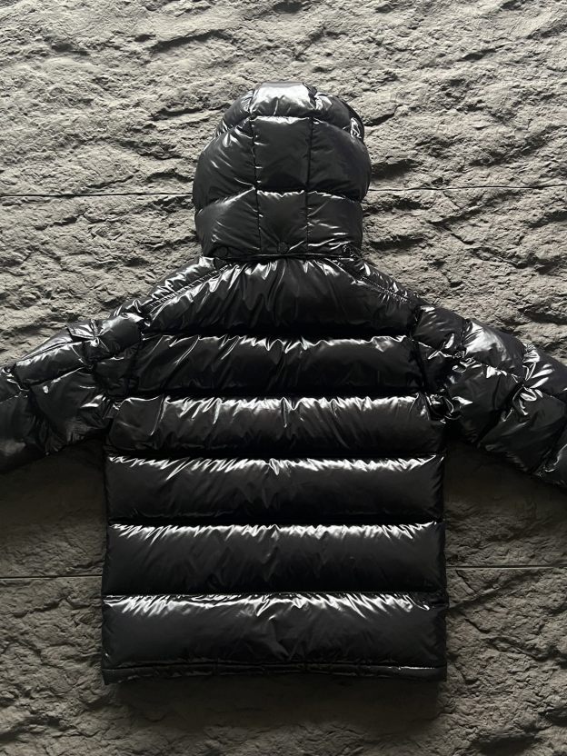 モンクレール「Moncler」Maire ホッデッド ダウンジャケット