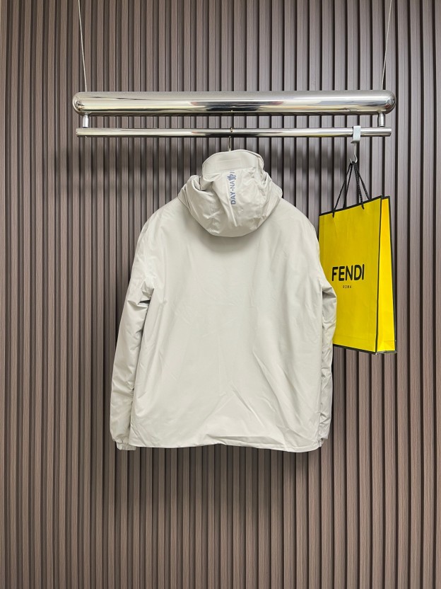 モンクレール「Moncler」Grenoble ショート ダウンジャケット