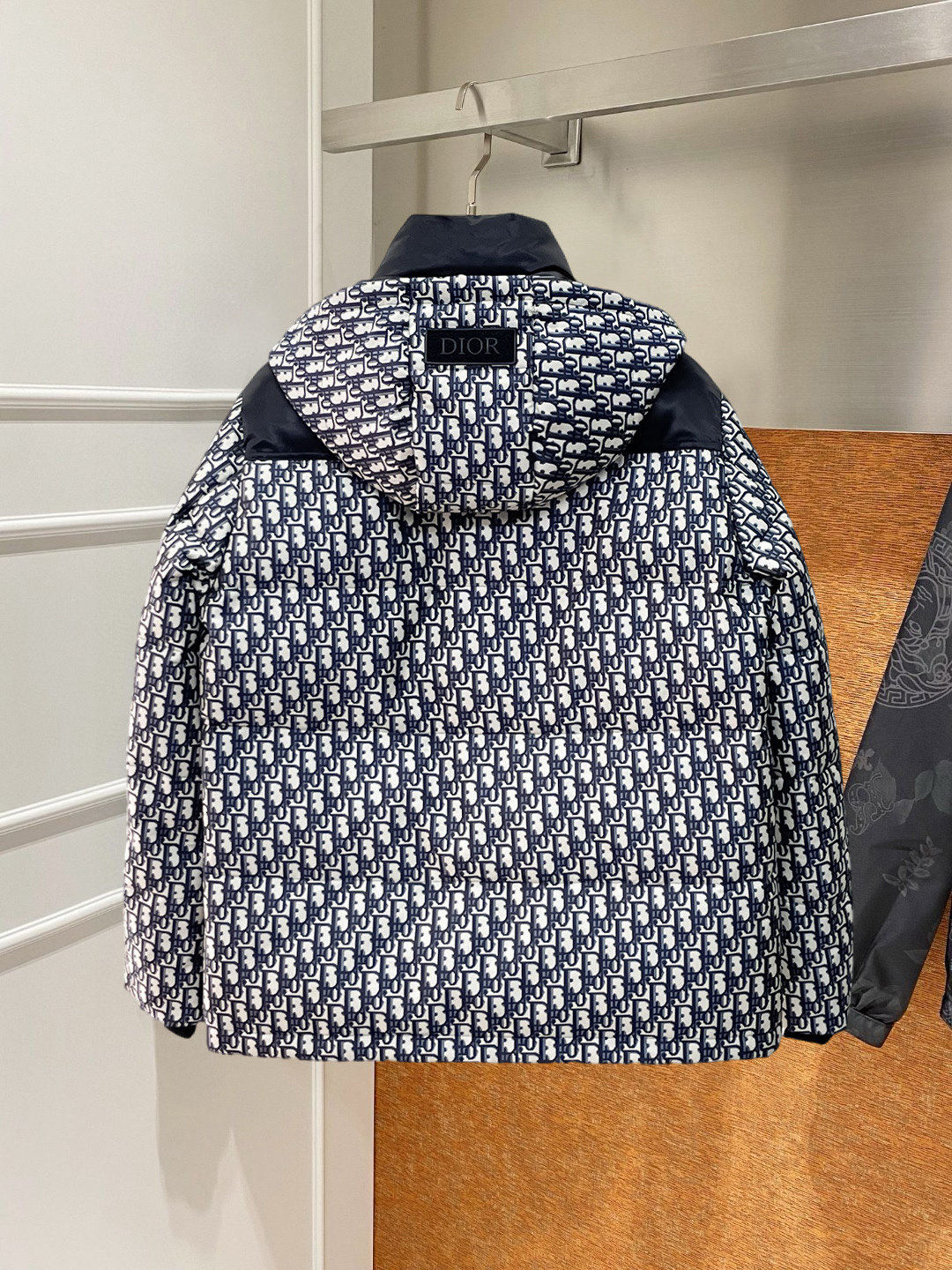 ディオール「Dior」ダウンジャケット