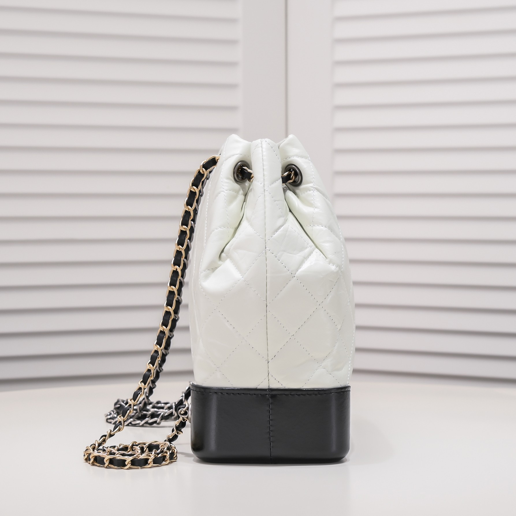 シャネル「Chanel」17 ガブリエル ホーボーバッグ