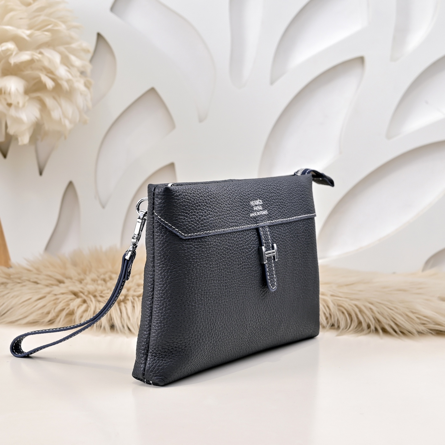 エルメス「Hermès」メンズ ジップ レザー クラッチバッグ