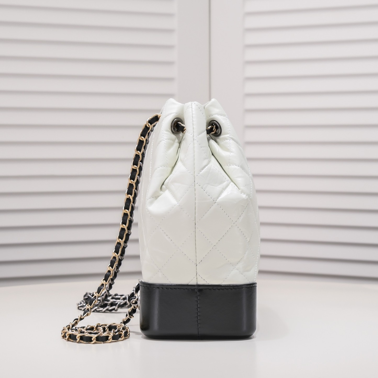 シャネル「Chanel」17 ガブリエル ホーボーバッグ