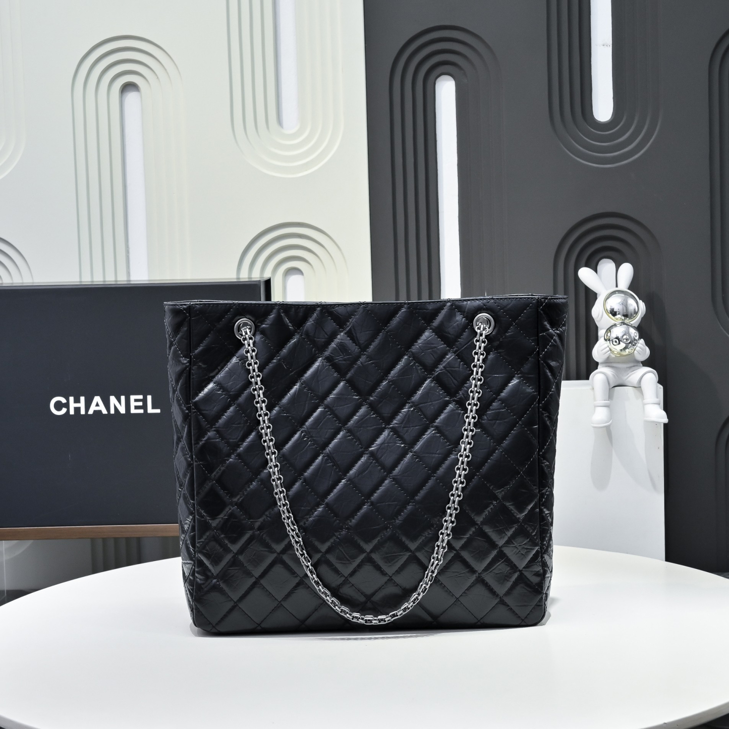 シャネル「Chanel」Vintage プレミアム ベビーカーフ ショッピングトート
