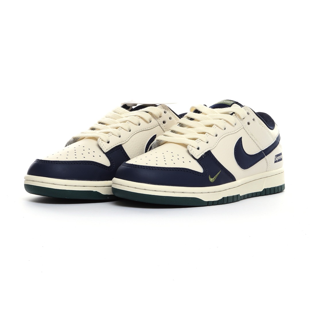「コラボモデル」Supreme x NikeSB Dunk Lowスニーカー